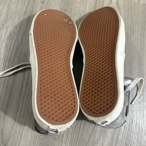 Van's Skate Gray High Top Suede Fleece Lined Women's Sz 6 Retro Boho - Picture 8 of 10